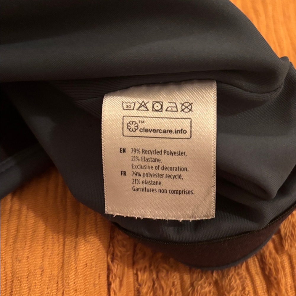 Tentree Women's inMotion Longline Active Bra - Picture 8 of 8